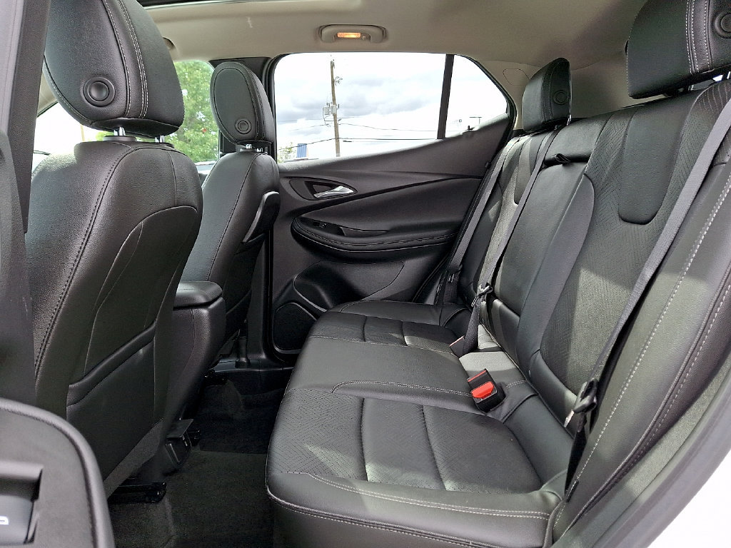 Certified 2023 Buick Encore GX Essence w/ Advanced Technology Package AWD/4WD image 9
