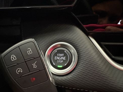 Used 2025 Chevrolet Equinox LT w/ Convenience Package II FWD image 25