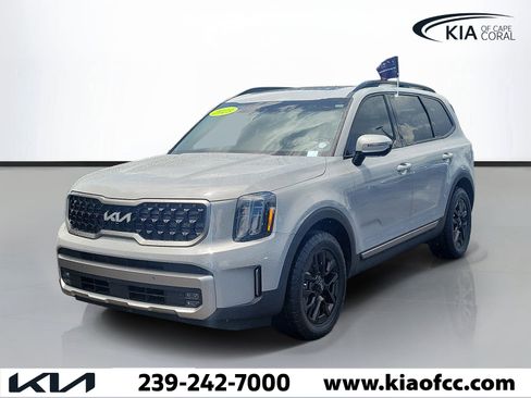 Certified 2023 Kia Telluride SX X-Pro AWD/4WD image 3