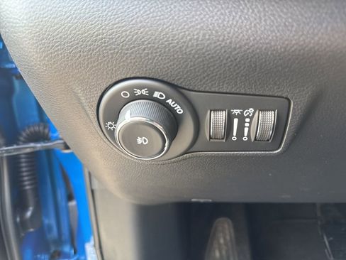 New 2026 Jeep Compass Latitude AWD/4WD image 10