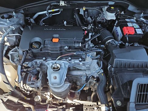 Used 2024 Honda HR-V Sport image 27