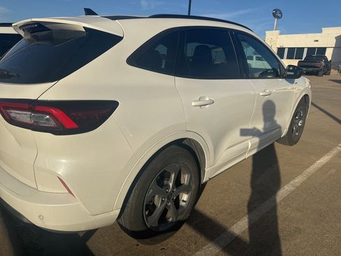 Used 2024 Ford Escape ST-Line w/ Tech Pack #1 image 6