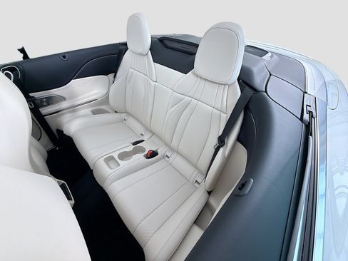 Used 2024 Mercedes-Benz CLE 300 4MATIC Cabriolet image 29