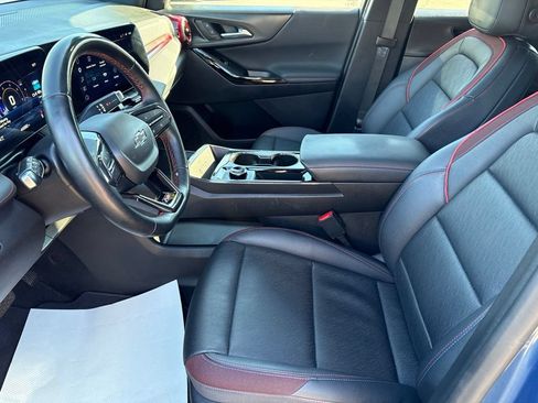 Certified 2025 Chevrolet Equinox RS w/ Safety and Technology Package AWD/4WD image 9
