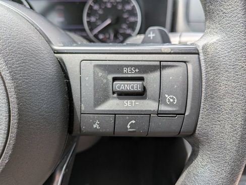 Certified 2023 Nissan Rogue S FWD image 25