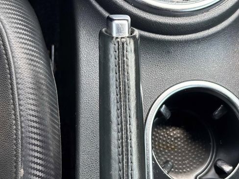 Used 2013 Volkswagen Beetle 2.0T image 29