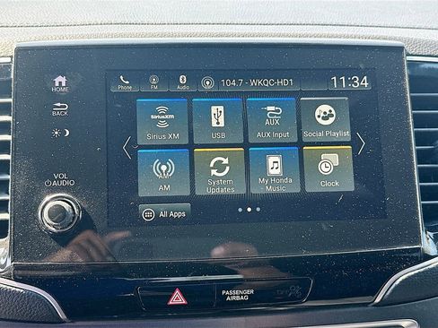 Used 2022 Honda Pilot Sport image 16