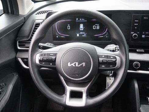Used 2023 Kia Sportage LX AWD/4WD image 31