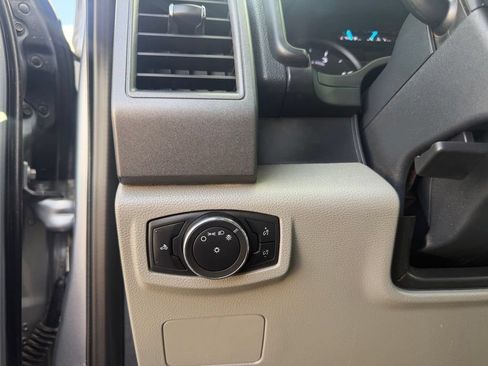 Used 2022 Ford F350 XL w/ STX Appearance Package AWD/4WD image 26