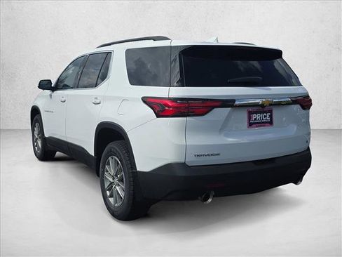 Used 2023 Chevrolet Traverse LT image 7