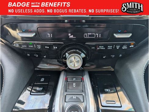Used 2024 Acura MDX SH-AWD w/ Advance Package image 17