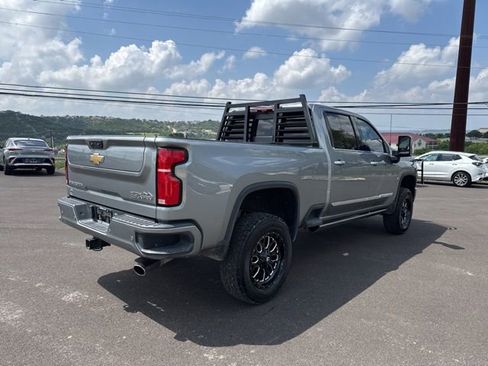 Certified 2024 Chevrolet Silverado 2500 High Country w/ High Country Premium Package AWD/4WD image 5