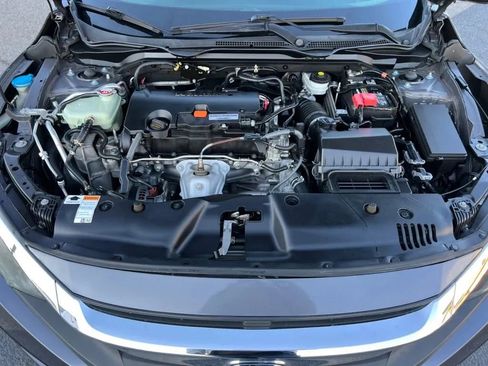 Used 2018 Honda Civic EX image 31