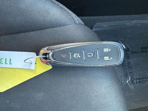 Used 2023 Chevrolet Malibu LT FWD image 34