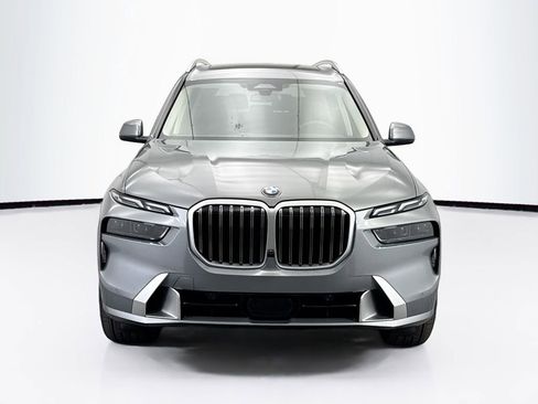 New 2026 BMW X7 xDrive40i w/ Premium Package image 2