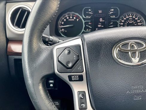 Used 2019 Toyota Tundra Limited image 19