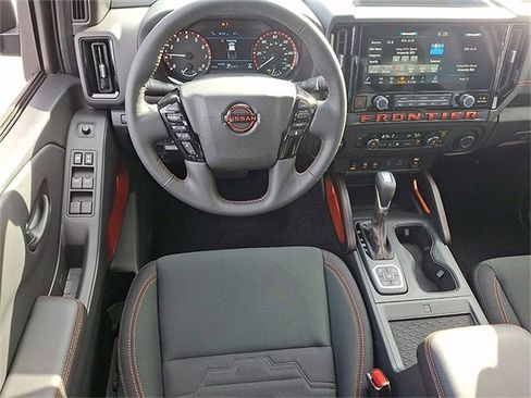 New 2026 Nissan Frontier PRO-4X w/ Pro-4x Convenience Package image 27