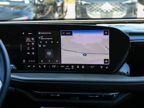 Used 2025 Audi Q5 Premium Plus w/ Premium Plus AWD/4WD image 15