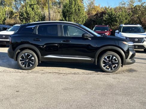 New 2026 Nissan Kicks SV w/ SV Premium Package AWD/4WD image 8