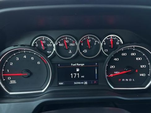 Used 2022 Chevrolet Silverado 2500 LT image 12