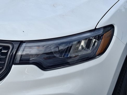 New 2026 Jeep Compass Limited image 4