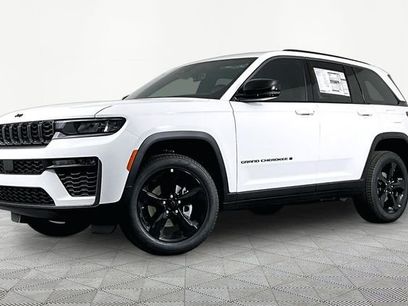 New 2026 Jeep Grand Cherokee Limited w/ Limited Altitude Package
