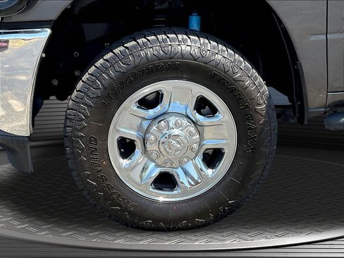 Used 2022 RAM 2500 Tradesman AWD/4WD image 29