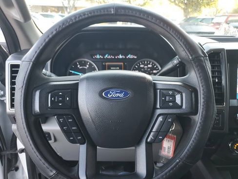 Certified 2019 Ford F250 XLT w/ XLT Premium Package image 21