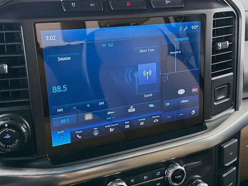 Used 2021 Ford F150 Lariat w/ Equipment Group 502A High RWD image 17