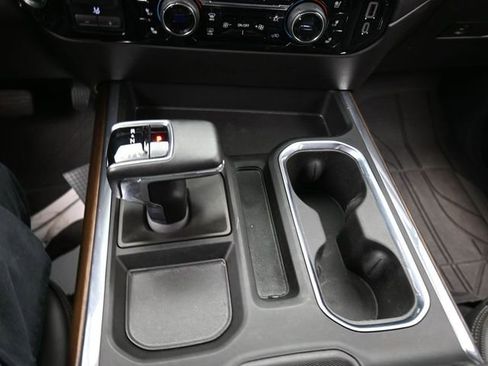 Used 2024 Chevrolet Silverado 1500 High Country w/ High Country Premium Package AWD/4WD image 11