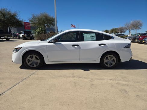 New 2026 Nissan Sentra S w/ Floor Mat Package FWD image 6