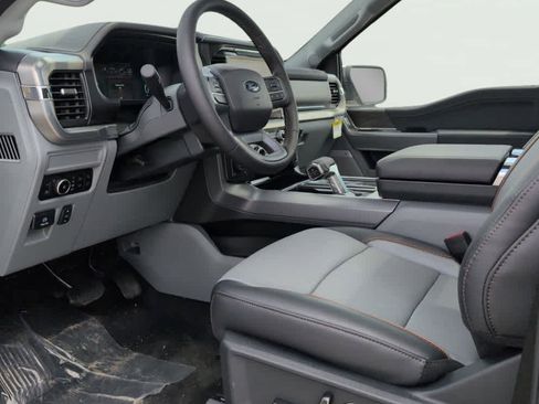 New 2025 Ford F150 Lariat w/ Equipment Group 502A High image 9