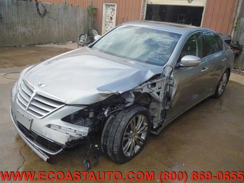 Used 2012 Hyundai Genesis 3.8 w/ Premium Pkg image 1