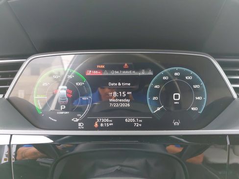 Used 2024 Audi Q8 e-tron Prestige w/ Prestige Package AWD/4WD image 20