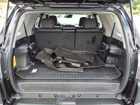 Used 2023 Toyota 4Runner Limited image 15