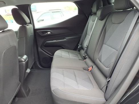 New 2027 Chevrolet Bolt LT w/ Comfort Package FWD image 9