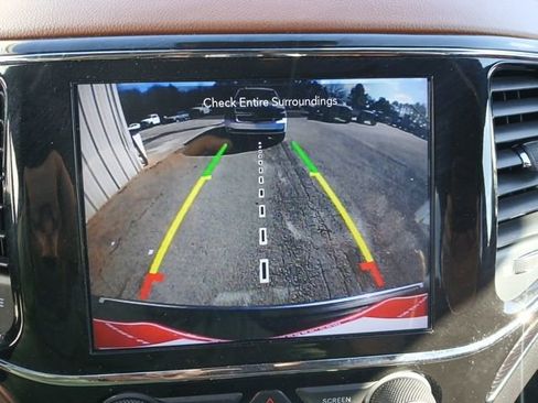 Used 2021 Jeep Grand Cherokee Summit w/ Platinum Series Group image 40