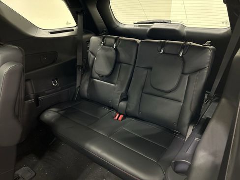 New 2026 Ford Explorer ST-Line w/ ST-Line Street Pack AWD/4WD image 32