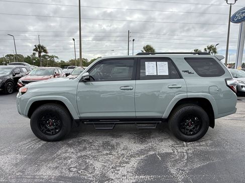 Used 2022 Toyota 4Runner TRD Off-Road Premium w/ Moonroof Package AWD/4WD image 7