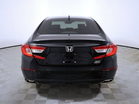 Used 2021 Honda Accord Touring image 8