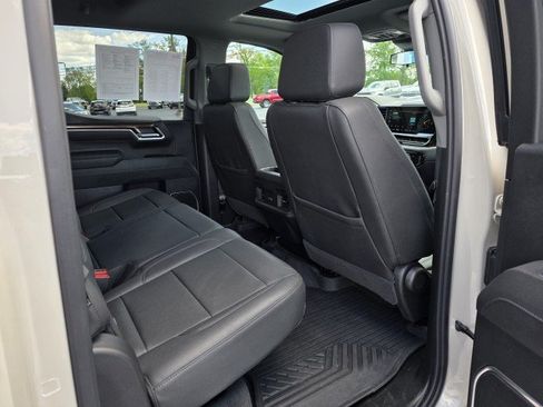 Used 2026 Chevrolet Silverado 1500 RST AWD/4WD image 19
