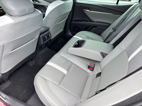 Used 2026 Toyota Camry SE FWD image 20
