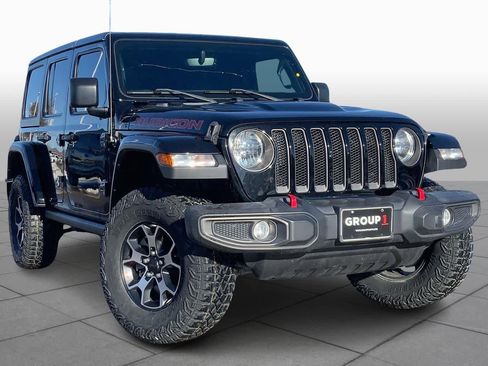 Used 2023 Jeep Wrangler Unlimited Rubicon image 3