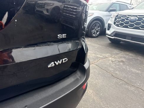 Used 2022 Ford EcoSport SE image 11