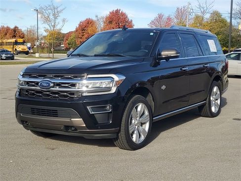 Used 2022 Ford Expedition Max King Ranch image 3