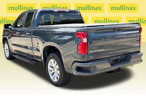 Used 2019 Chevrolet Silverado 1500 Custom w/ Trailering Package RWD image 9