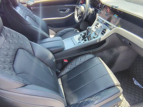 Used 2021 Bentley Continental GT AWD/4WD image 19