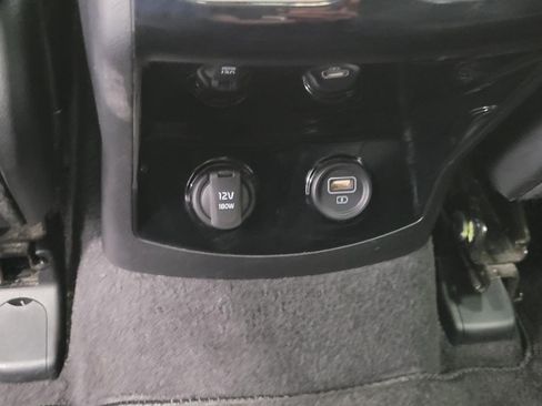 Used 2023 Kia Sorento SX AWD/4WD image 22