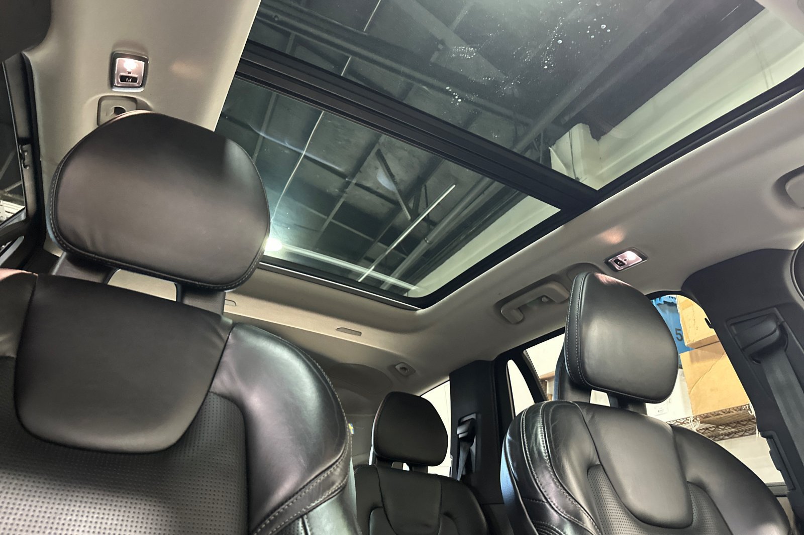 Used 2022 Volvo XC90 T8 Inscription w/ Advanced Package AWD/4WD image 19