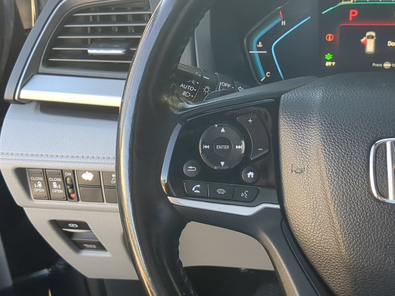 Used 2019 Honda Odyssey EX-L image 16